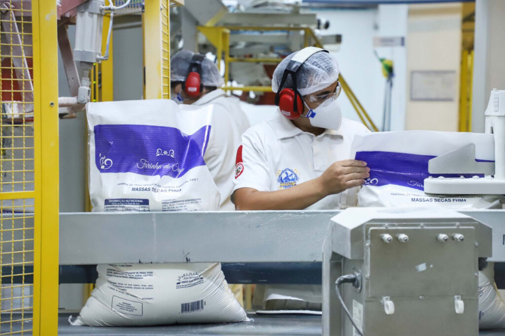 0ef9916cd8ee4fb3a26d23db52ed399e