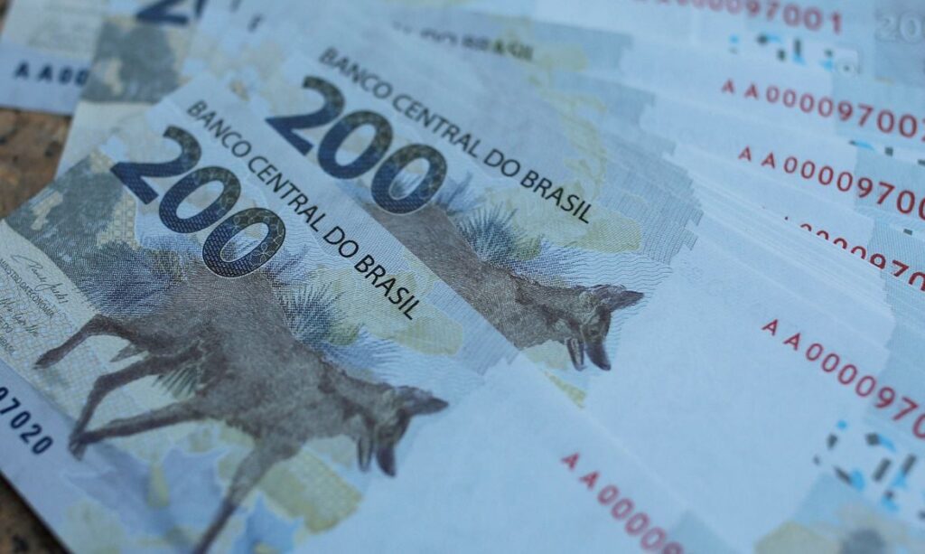 2020-09-02t180838z_568741666_rc2iqi9e4due_rtrmadp_3_brazil-economy-banknote 2020-09-02t180838z_568741666_rc2iqi9e4due_rtrmadp_3_brazil-economy-banknote
