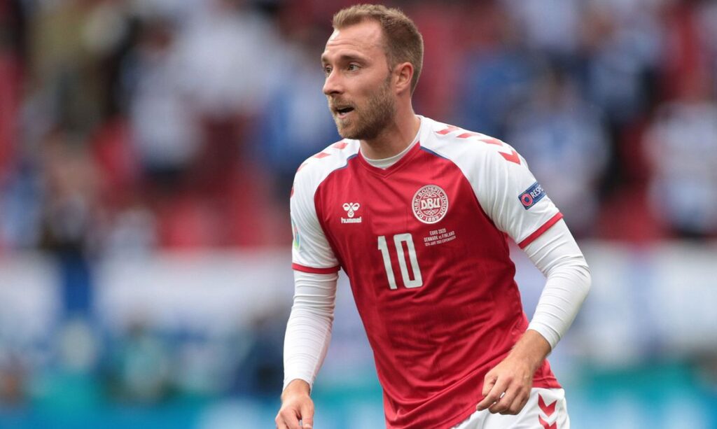 2021-06-12t174102z_661986449_up1eh6c1d4c3x_rtrmadp_3_soccer-euro-dnk-fin-report 2021-06-12t174102z_661986449_up1eh6c1d4c3x_rtrmadp_3_soccer-euro-dnk-fin-report