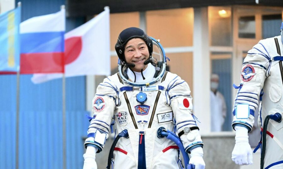 2021-12-08t000000z_35136370_mt1kyodo000l4texy_rtrmadp_3_space-flight-by-japanese-entrepreneur-maezawa-e1638991870189