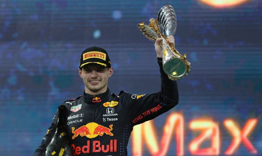 2021-12-12t153047z_1_lynxmpehbb07n_rtroptp_4_motor-f1-abudhabi