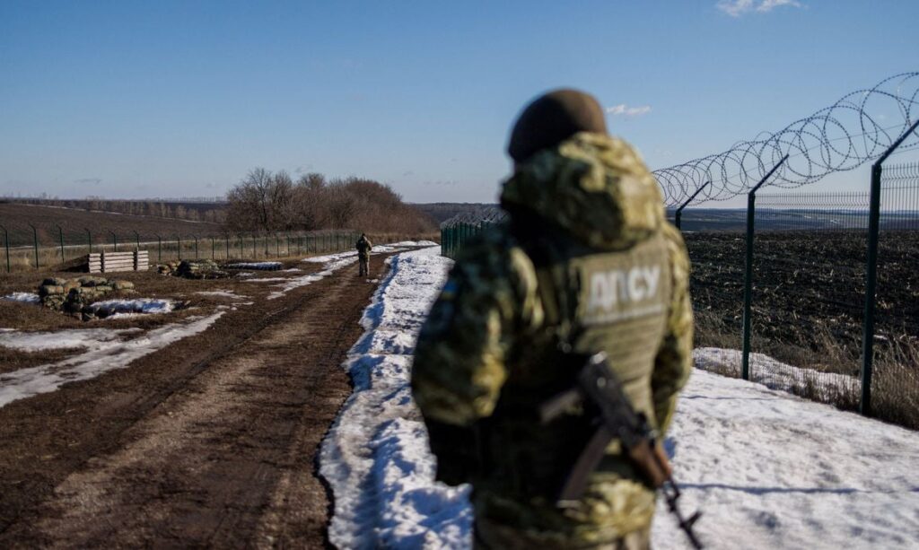 2022-02-23t133812z_717162171_rc2kps9246rq_rtrmadp_3_ukraine-crisis-border