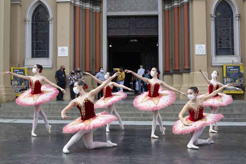 Março na Cultura Paraná evidencia presença feminina nas artes –