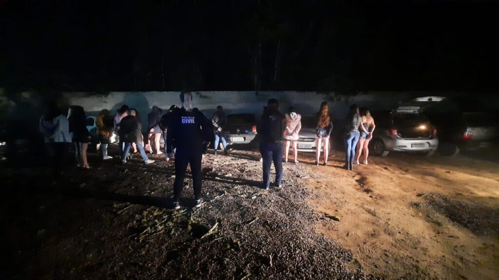 60bb819ca0124-a942e302-8336-427d-8629-a6c62f5a04c5