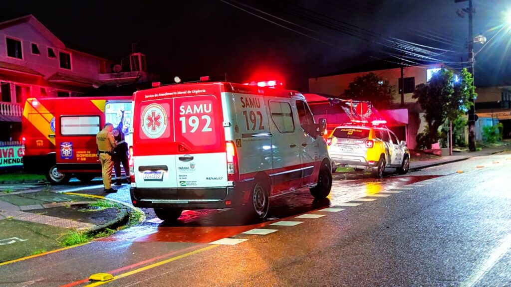 AMBULANCIA-SAMU-NOITE AMBULANCIA-SAMU-NOITE