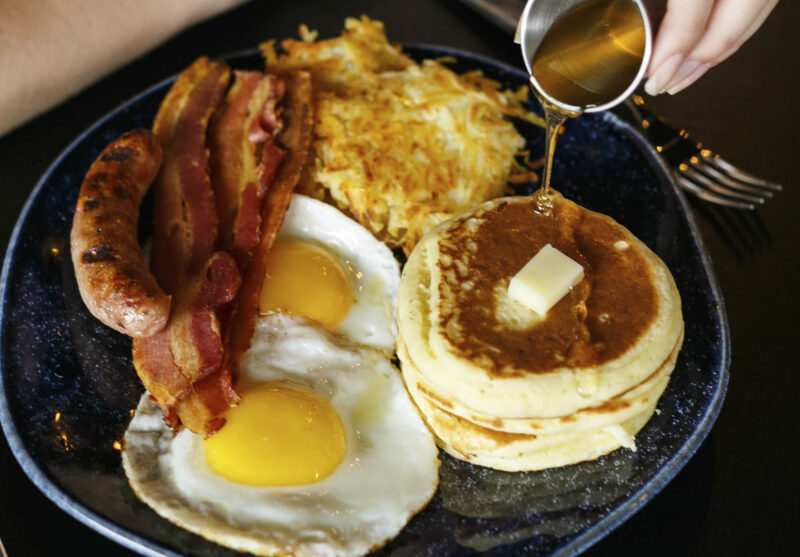 American-Breakfast-2-Cred-Iuri-Poletti-e1648848815374 American-Breakfast-2-Cred-Iuri-Poletti-e1648848815374