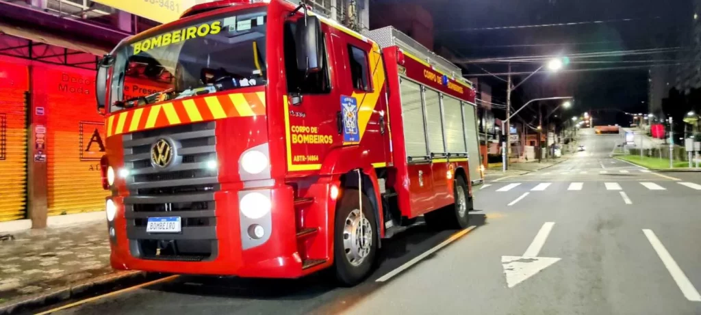 CASA-INCÊNDIO-BQOUEIRÃO