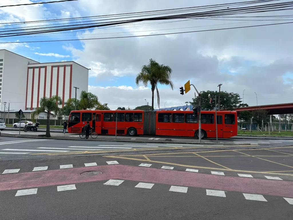 CICLISTA-ATROPELADO-ONIBUS CICLISTA-ATROPELADO-ONIBUS