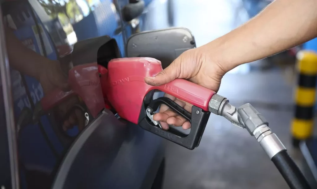 COMBUSTIVEL-GASOLINA-ETANOL-AUMENTO-PRECO COMBUSTIVEL-GASOLINA-ETANOL-AUMENTO-PRECO