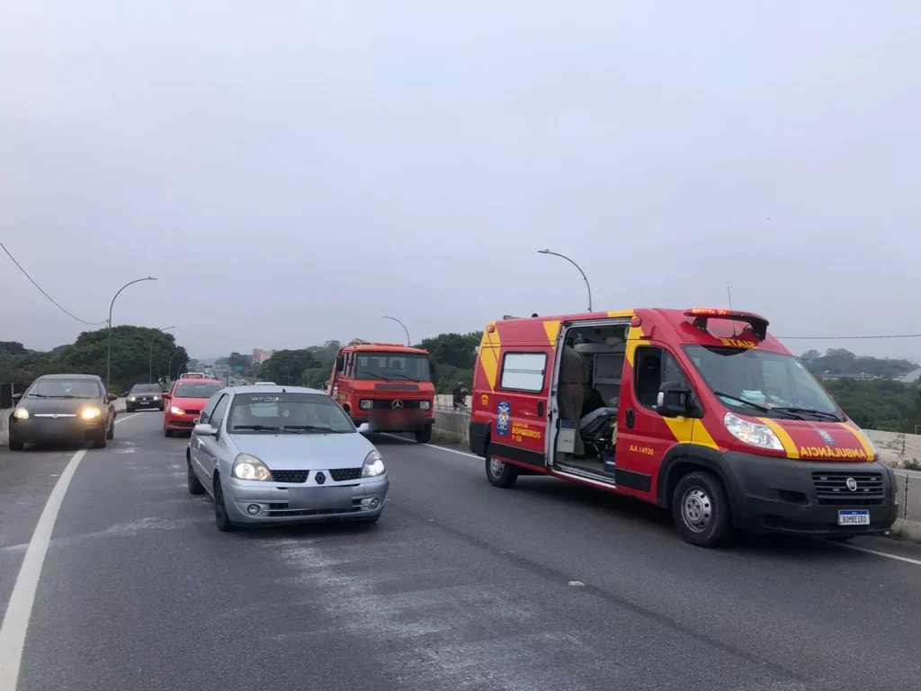 CONGESTIONAMENTO-BR-277-MOTO-CARROS CONGESTIONAMENTO-BR-277-MOTO-CARROS