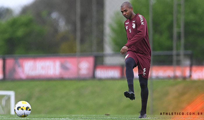 Fernandinho_20-08-2022_FotoGusOlive_Galeria700x411_0