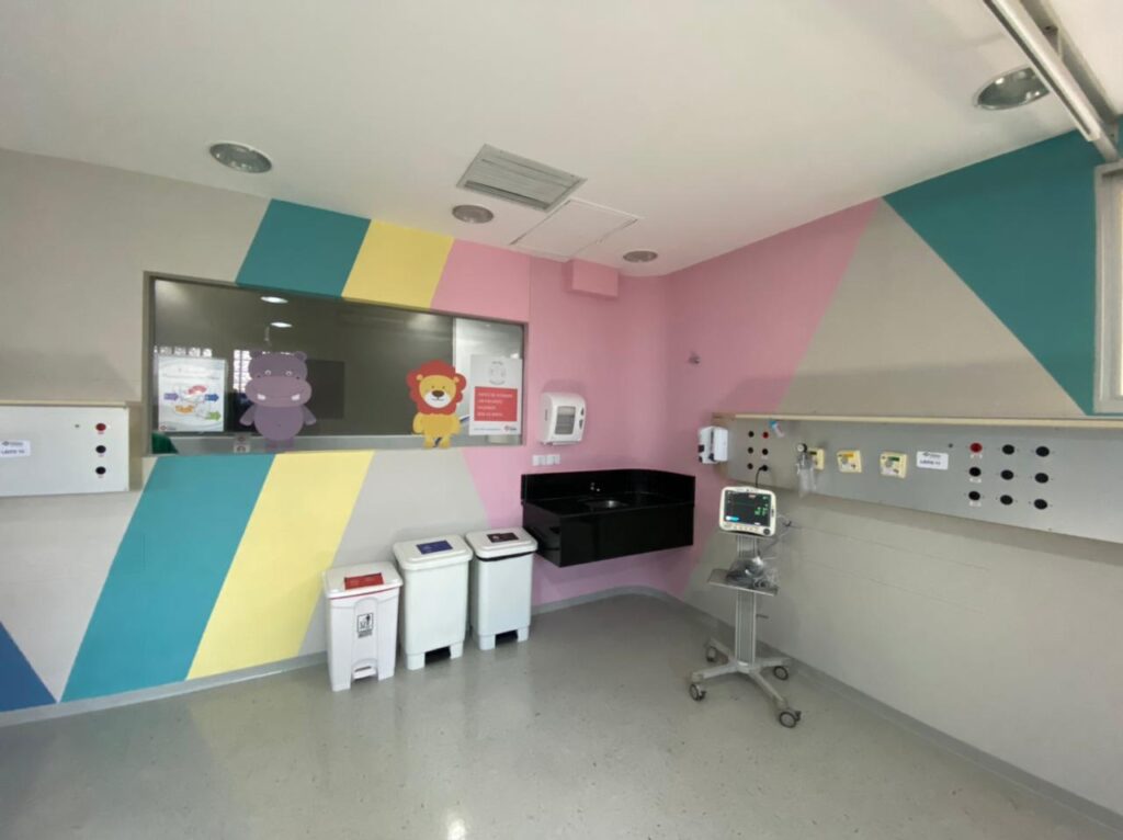 HUC-CENTRO-CIRURGICO-PEDIATRICO HUC-CENTRO-CIRURGICO-PEDIATRICO