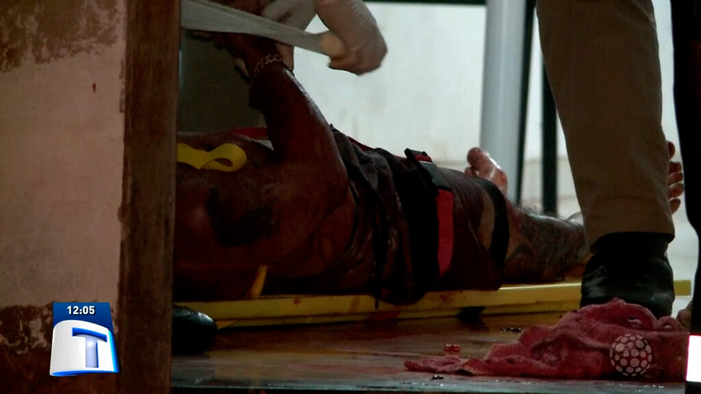 Homem-e-baleado-e-morre-antes-de-chegar-ao-hospital Homem-e-baleado-e-morre-antes-de-chegar-ao-hospital