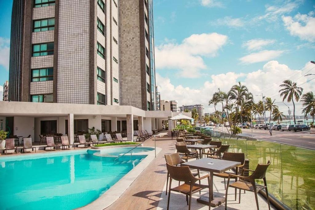 Hotel-Ponta-Verde-Maceio-1