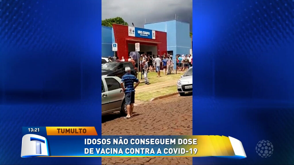 Idosos-nao-conseguem-receber-a-dose-da-vacina-em-Medianeira