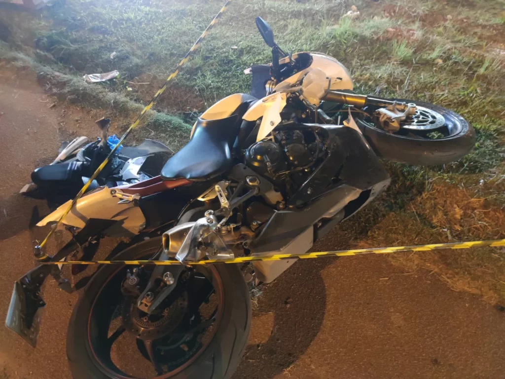 JOVEM-MOTOCICLISTA-MORRE-ESTRADA-RIBEIRA