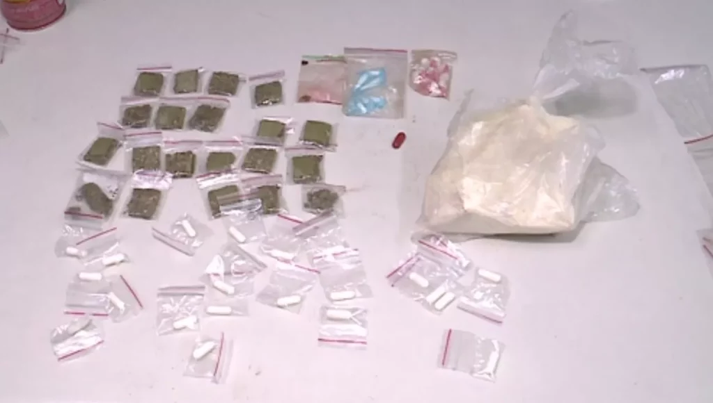 presas-metralhadora-drogas