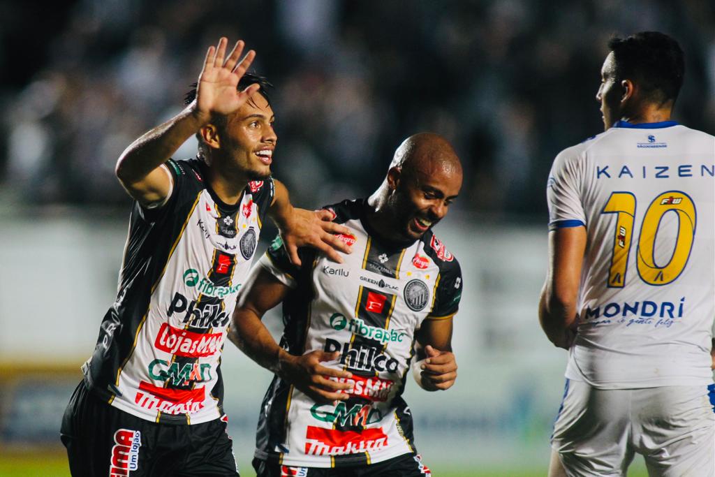 Operario-reverte-placar-e-vence-o-Sao-Joseense