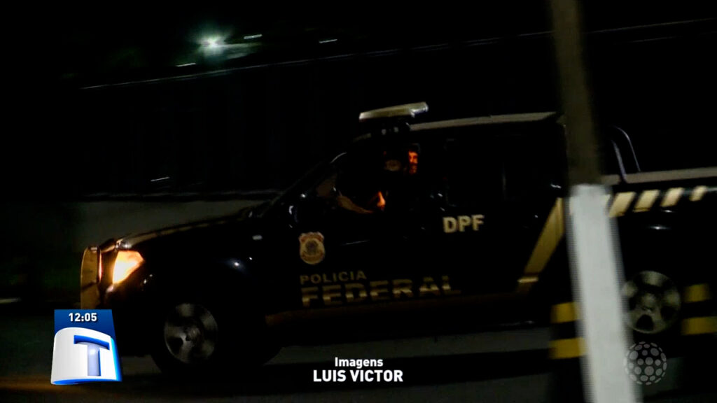 PF-cumpre-mandado-de-busca-e-apreensao-em-Foz-e-em-Sao-Paulo
