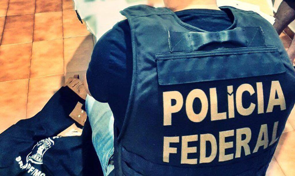 POLICIA-FEDERAL-COLETE POLICIA-FEDERAL-COLETE