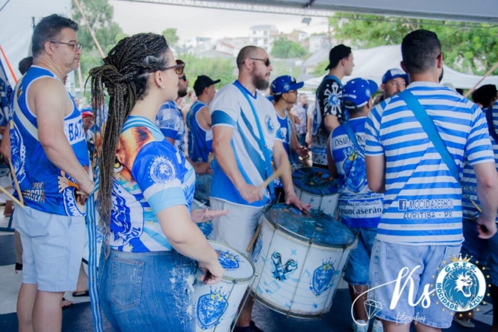 Pré-carnaval-de-Curitiba