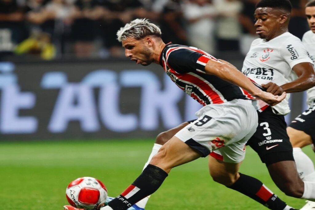 São Paulo-bate-Corinthians-Itaquera