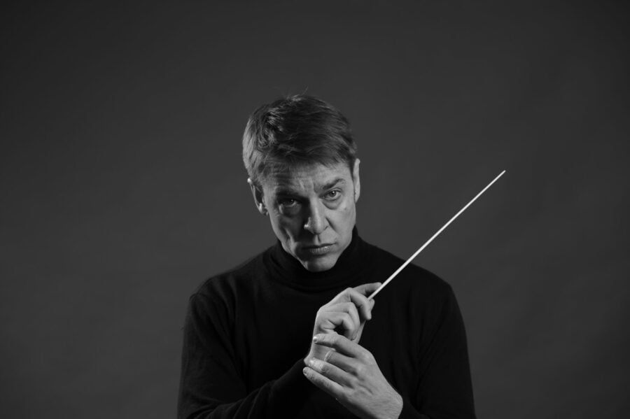 Stefan-Geiger-Maestro-1-scaled-e1637871498887