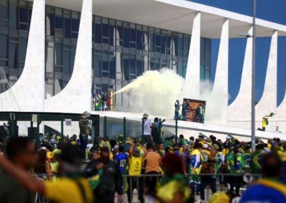WhatsApp-Image-2023-01-09-at-10.18.05-AM atos-antidemocraticos-brasilia