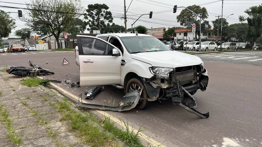 WhatsApp-Image-2023-03-29-at-07.13.01 policial-bate-motocicleta-boa-vista