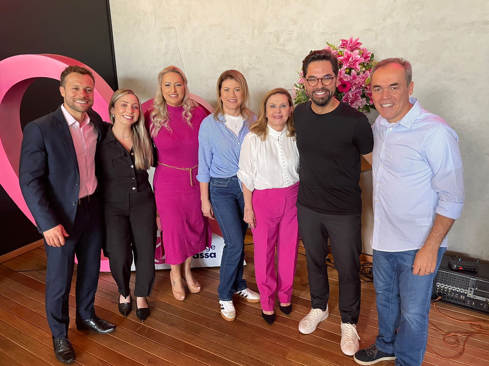 outubro-rosa-lojas-colombo-parceiros