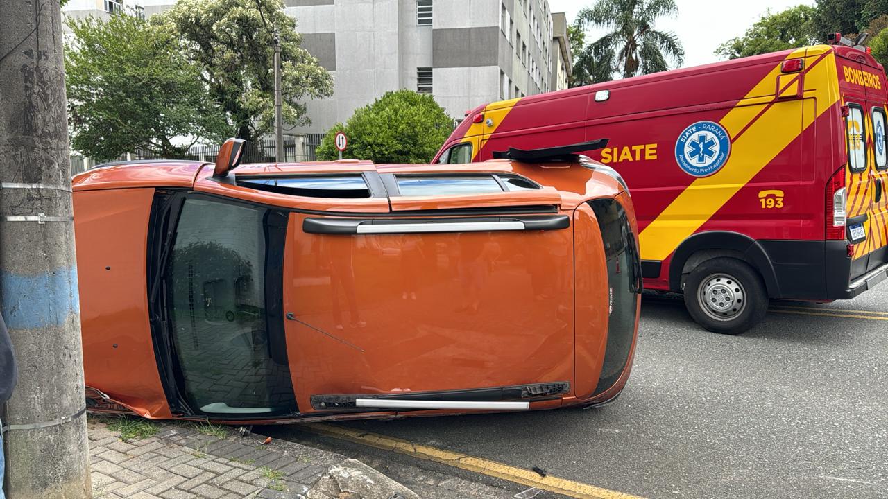acidente-agua-verde-carro-aplicativo