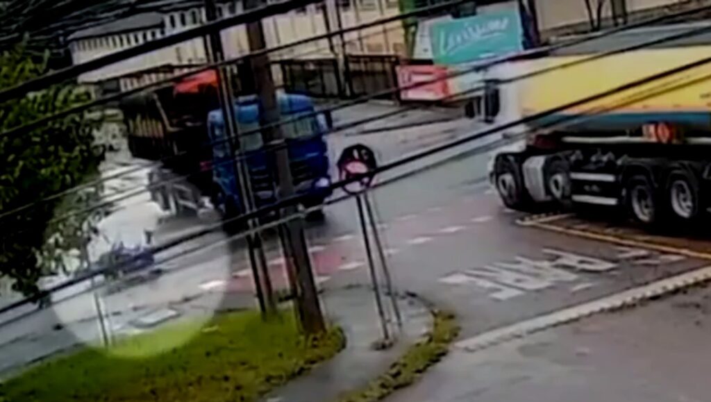 Motociclista morto em acidente em Curitiba é identificado