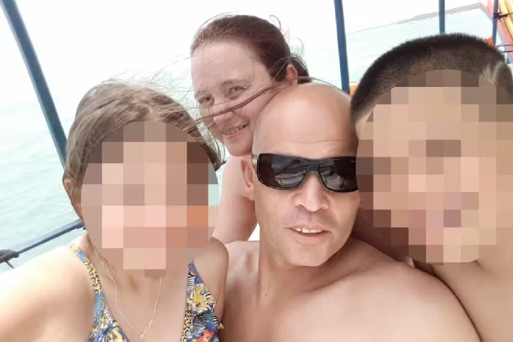 adolescente-mata-familia-pai-mae-irma