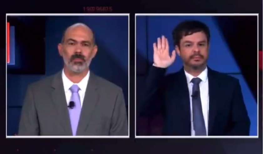 adrilles-jorge-fazendo-gesto-similar-ao-nazismo