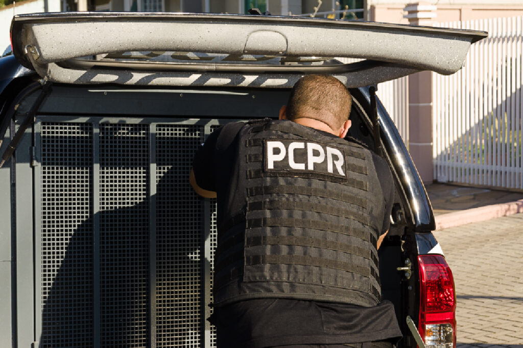 advogado-curitiba-preso-policiais-civis