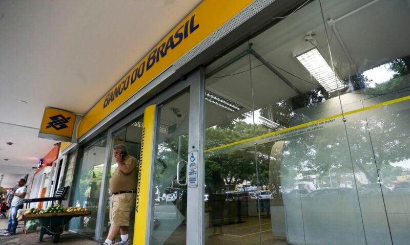 Fachada de Agência do Banco do Brasil.