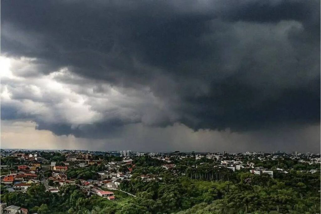 alerta-laranja-tempestade-inmet