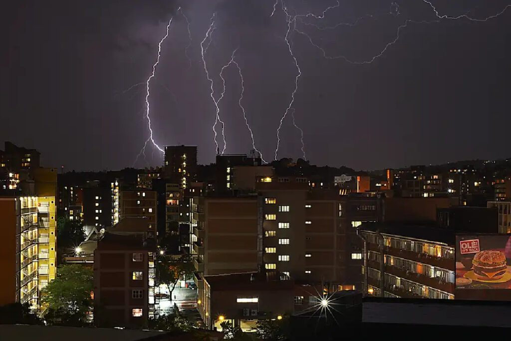 alerta-severo-de-chuvas-intensas alerta-severo-de-chuvas-intensas