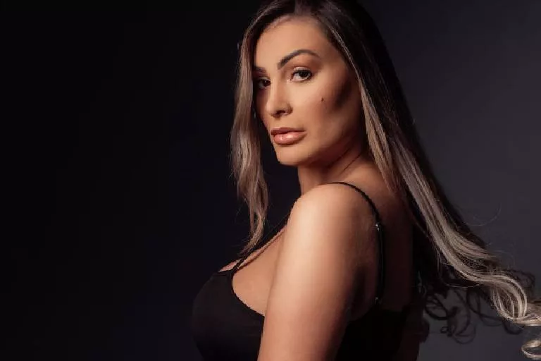 andressa-urach-argentino