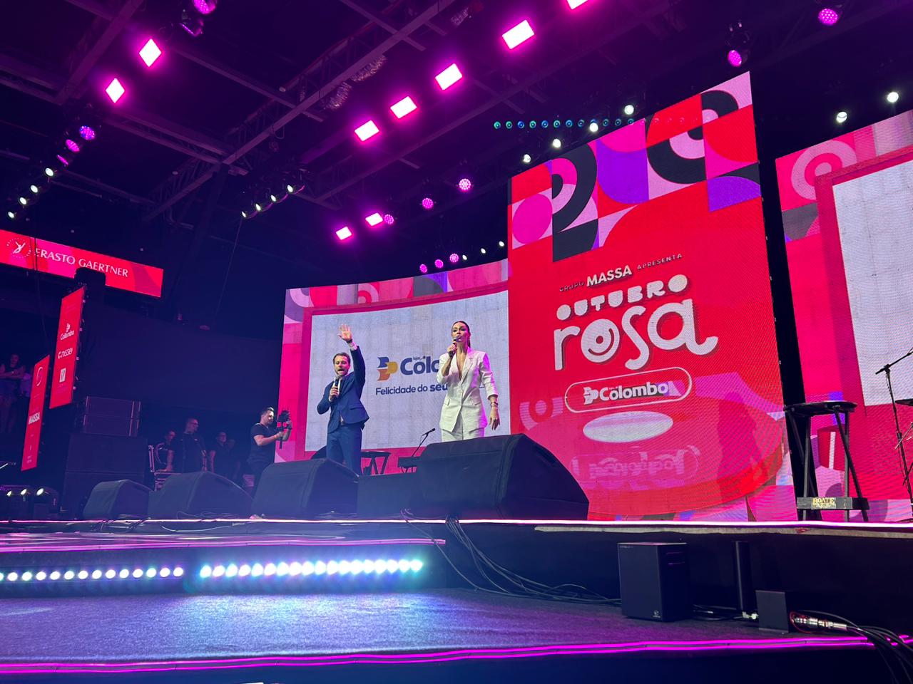 apresentadores-outubro-rosa-rede-massa