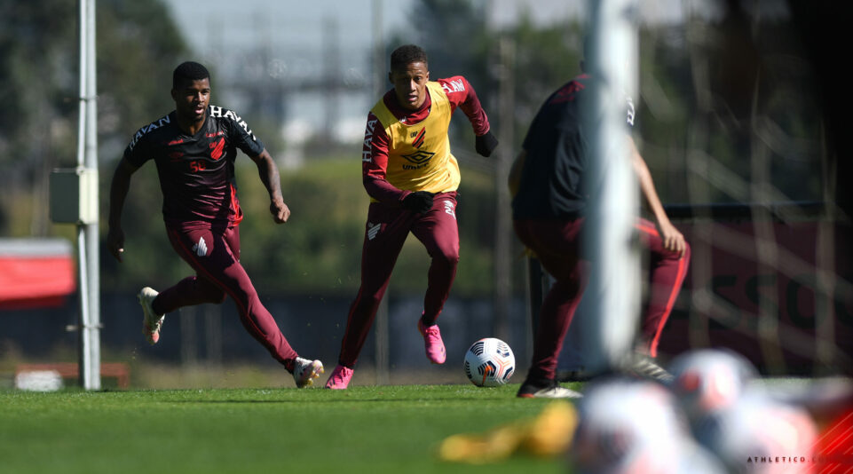 Gustavo Oliveira/athletico.com.br