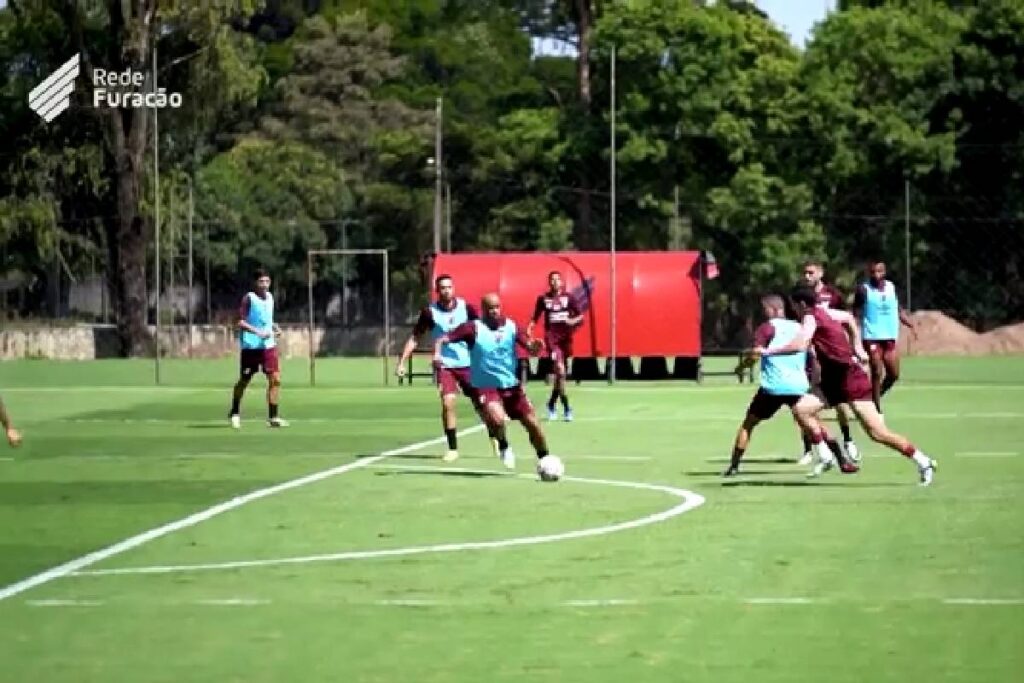 athletico-vitor-roque