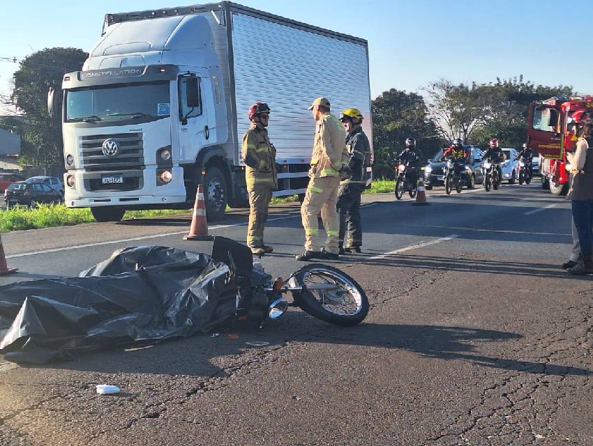 atropelado-caminhao-contorno-sul atropelado-caminhao-contorno-sul