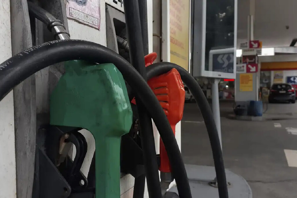 aumento-gasolina-petrobras aumento-gasolina-petrobras