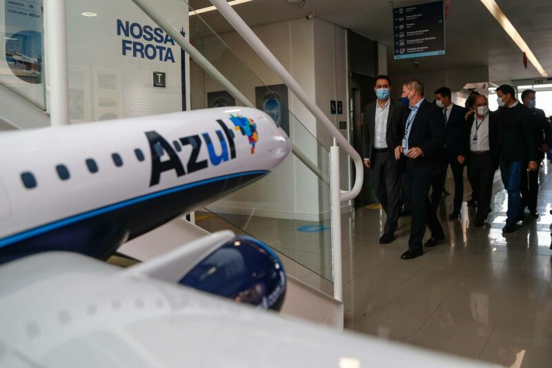 azul-e1634666575456