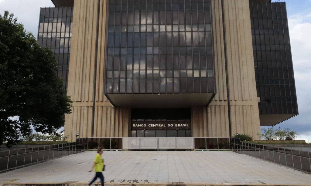 banco_central_economia_0413202012 banco_central_economia_0413202012