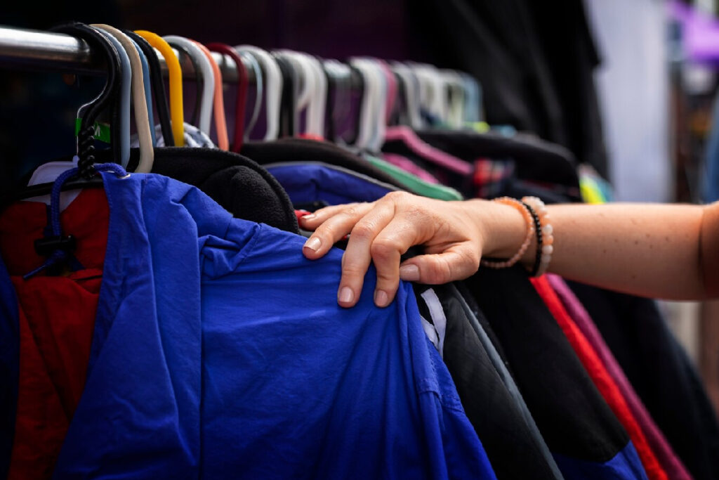 bazar-curitiba-roupas bazar-curitiba-roupas
