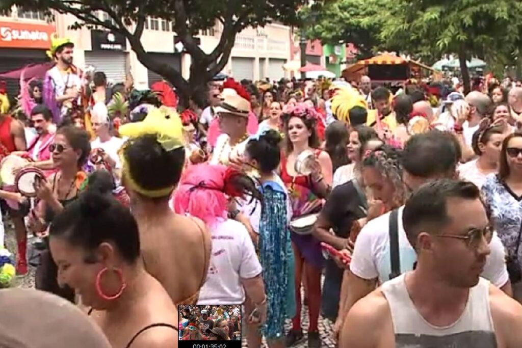blocos-carnaval-curitiba-transito