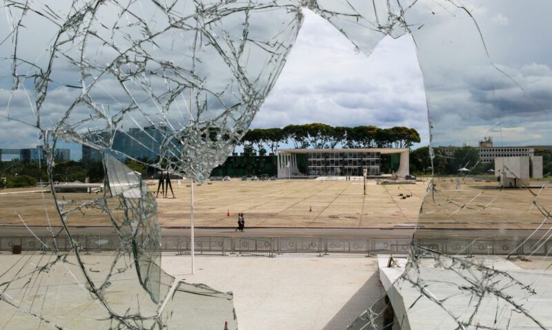 bloqueio-bens-atos-antidemocraticos-e1675108205717 bloqueio-bens-atos-antidemocraticos-e1675108205717