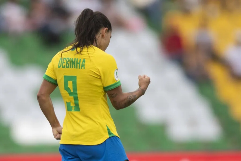 bola-de-ouro-feminina bola-de-ouro-feminina